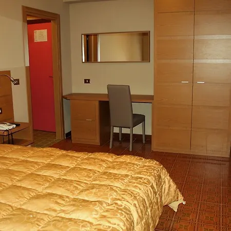 Excelsior 3*